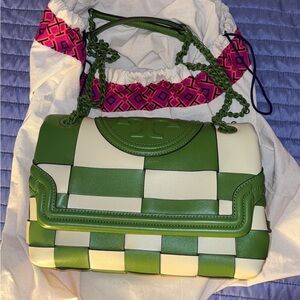 Tory Burch - Fleming Soft Woven Leather Shoulder Bag